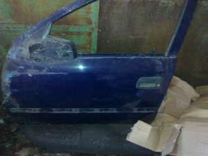 VAND USI OPEL ASTRA G BREAK CULOARE ALBASTRU, GRI METALIZAT 100 RON BUC