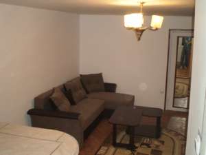 Inchiriez Apartament 45mp zona Centrul istoric