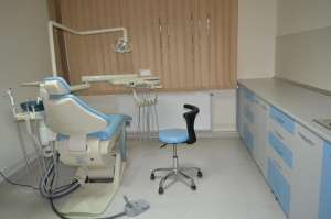 Inchiriez 1 tura cabinet stomatologic Cluj Napoca str Nicolae Titulescu