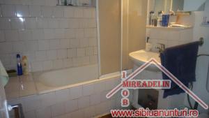 VAND APARTAMENT 4 CAMERE,     Cartier VALEA AURIE