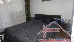 VAND APARTAMENT 4 CAMERE,     Cartier VALEA AURIE