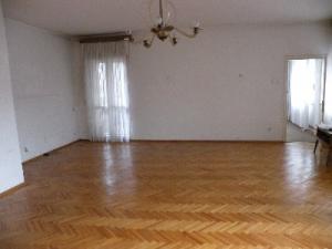 Apartament 4 camere 1 Mai