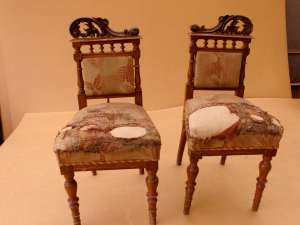 set mobilier vechi deosebit