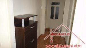 INCHIRIEM APARTAMENT 3 CAMERE - STR. PLUGARILOR