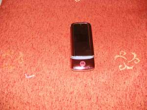 telefon mobil Motorola K1 clapeta