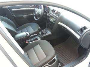 SCODA OCTAVIA 2 AN 2007 TAXA MEDIU PLATITA