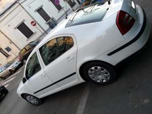 SCODA OCTAVIA 2 AN 2007 TAXA MEDIU PLATITA
