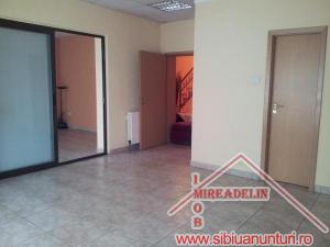 VAND CASA - SPATIU BIROURI,  ZONA CENTRALA