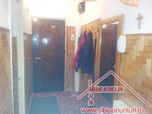 VAND APARTAMENT 2 CAMERE decomandate - VALEA AURIE