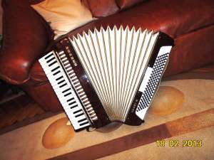 acordeon Hohner Verdi III 120 basi