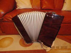 acordeon Hohner Verdi III 120 basi