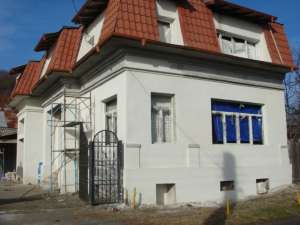 CASA TIP CONAC CU CRAMA SEMIFINISATA