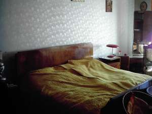 Mobilier dormitor - furnir nuc
