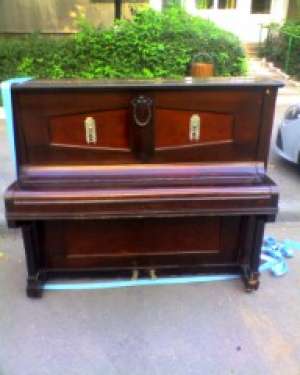 MUTARI PRETURI MICI PIANE,  PIANINE,  OBIECTE GRELE