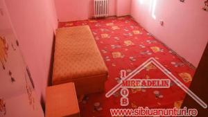 INCHIRIEZ APARTAMENT 2 camere,  ZONA TEREZIAN