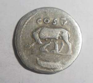 Vand  moneda