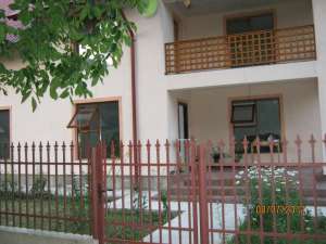 Vila deosebita situata langa Piatra Neamt in Pangarati