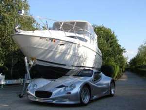 VAND BARCA-YACHT-SUPER OCAZIE!!!
