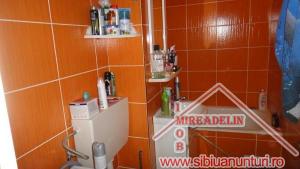 VAND APARTAMENT 2 CAMERE zona Mihai Viteazu