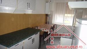 INCHIRIEZ APARTAMENT 2 CAMERE,   zona HIPODROM I