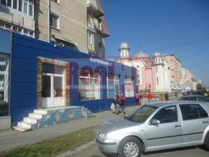 inchiriez spatiu comercial