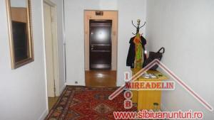 VAND APARTAMENT 2 CAMERE DECOMANDATE - BLD. MIHAI VITEAZU