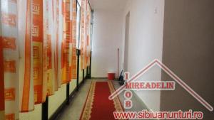 VAND APARTAMENT 2 CAMERE DECOMANDATE - BLD. MIHAI VITEAZU