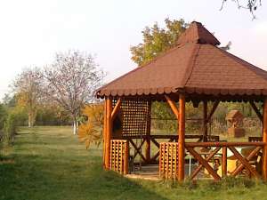 Casa MAGURELE(Ilfov),  str. UNIRII,  curte 2120mp