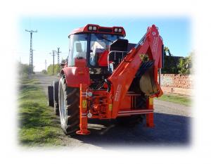 tractor-buldoexcavator