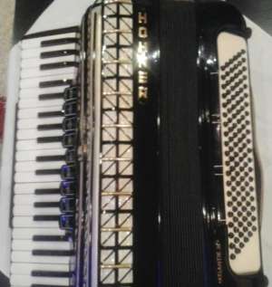 Vand hohner sau schimb...