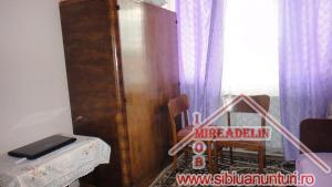 INCHIRIEZ APARTAMENT 2 camere semidecomandate CEDONIA