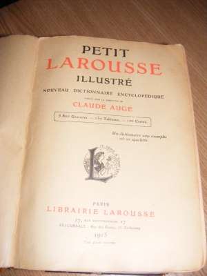 Dictionar Enciclopedit Petit Larousse Illustre