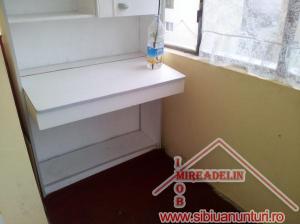 INCHIRIEZ APARTAMENT 2 CAMERE,  ZONA VALEA AURIE