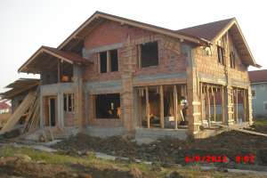 executam lucrarii de constructii