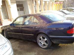 vand Mercedes-benz E300 avantgarde full-option