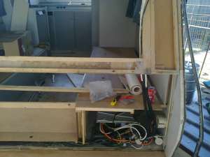 Reparatii si accesorizari rulote