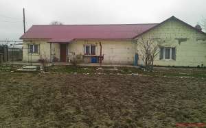 vand casa curte (25 km Bucuresti)
