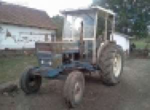 vand tractor ford