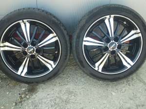 Vand Anvelope Continental si Jante Alutec