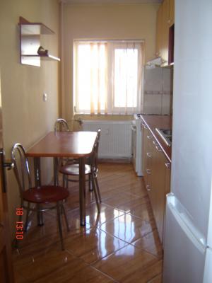 OFERTA INCHIRIERE APARTAMENT 3 CAMERE AVIATIEI 470 EURO