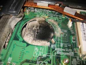 Curatare completa laptop