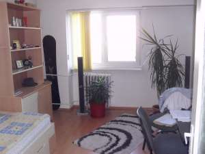 Apartament 3 camere 90mp