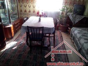 VAND CASA D+P,   duplex,   zona CALEA POPLACII