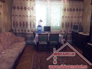 VAND CASA D+P,   duplex,   zona CALEA POPLACII