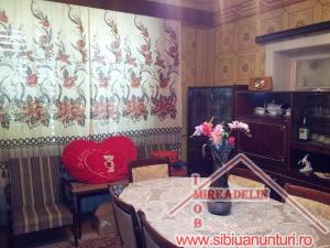 VAND CASA D+P,   duplex,   zona CALEA POPLACII