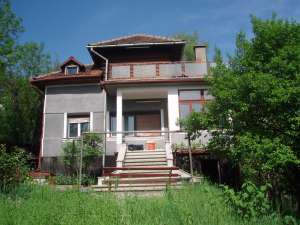 Vand casa in Petrosani