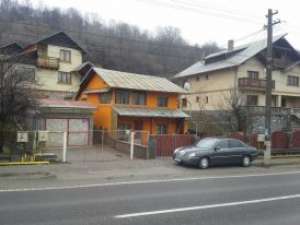 Schimb vila in Comarnic cu ap.in Constanta