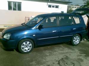 kia carens impecabila