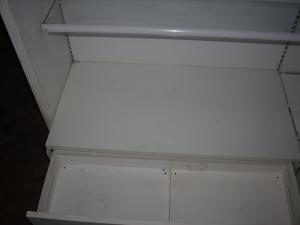 vand rafturi metalice tel 0748938450