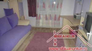 DE VANZARE APARTAMENT 3 CAMERE,   DEC.,   B-dul M. VITEAZU
